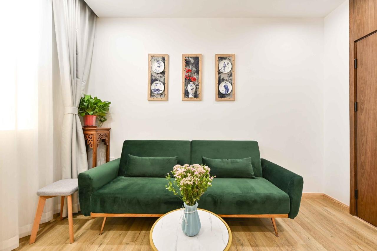 Xingshe Alley Courtyard Hotel Beijing Wangfujing Forbidden City Branch - Breakfast Included & English Speaking Reception & Free Wifi And Laundry Room & Hutong Culture & Cat-Keeping & Flower-Growing Terrace & One Day Tour Service & Free Coffee Екстериор снимка